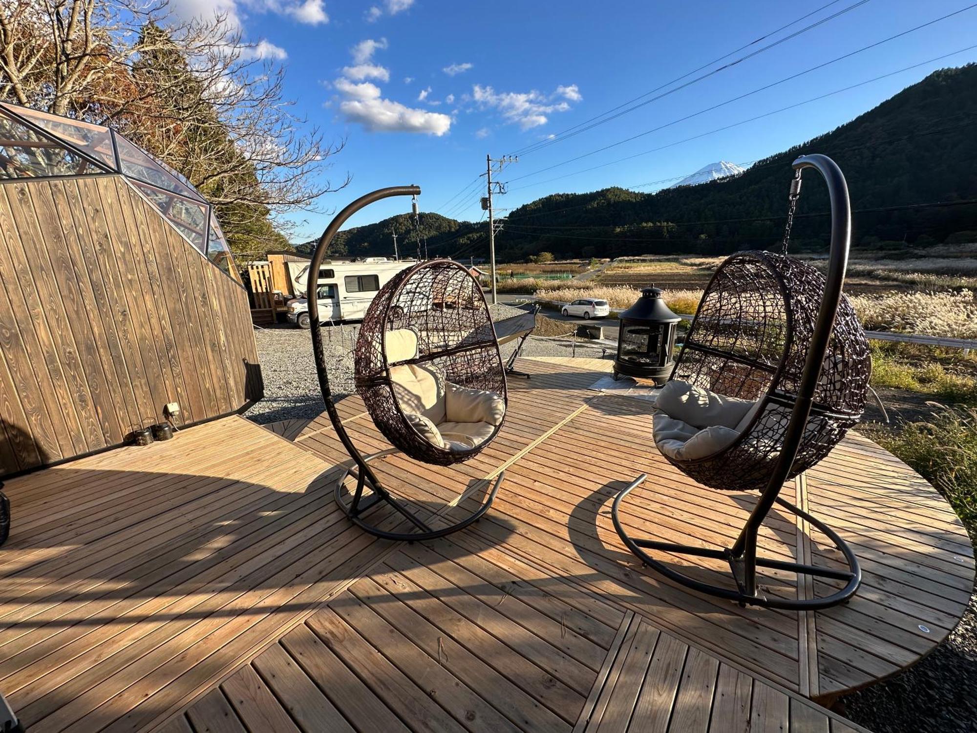 מלון פוג'יקאוואגוצ'יקו Fuji Dome Glamping מראה חיצוני תמונה