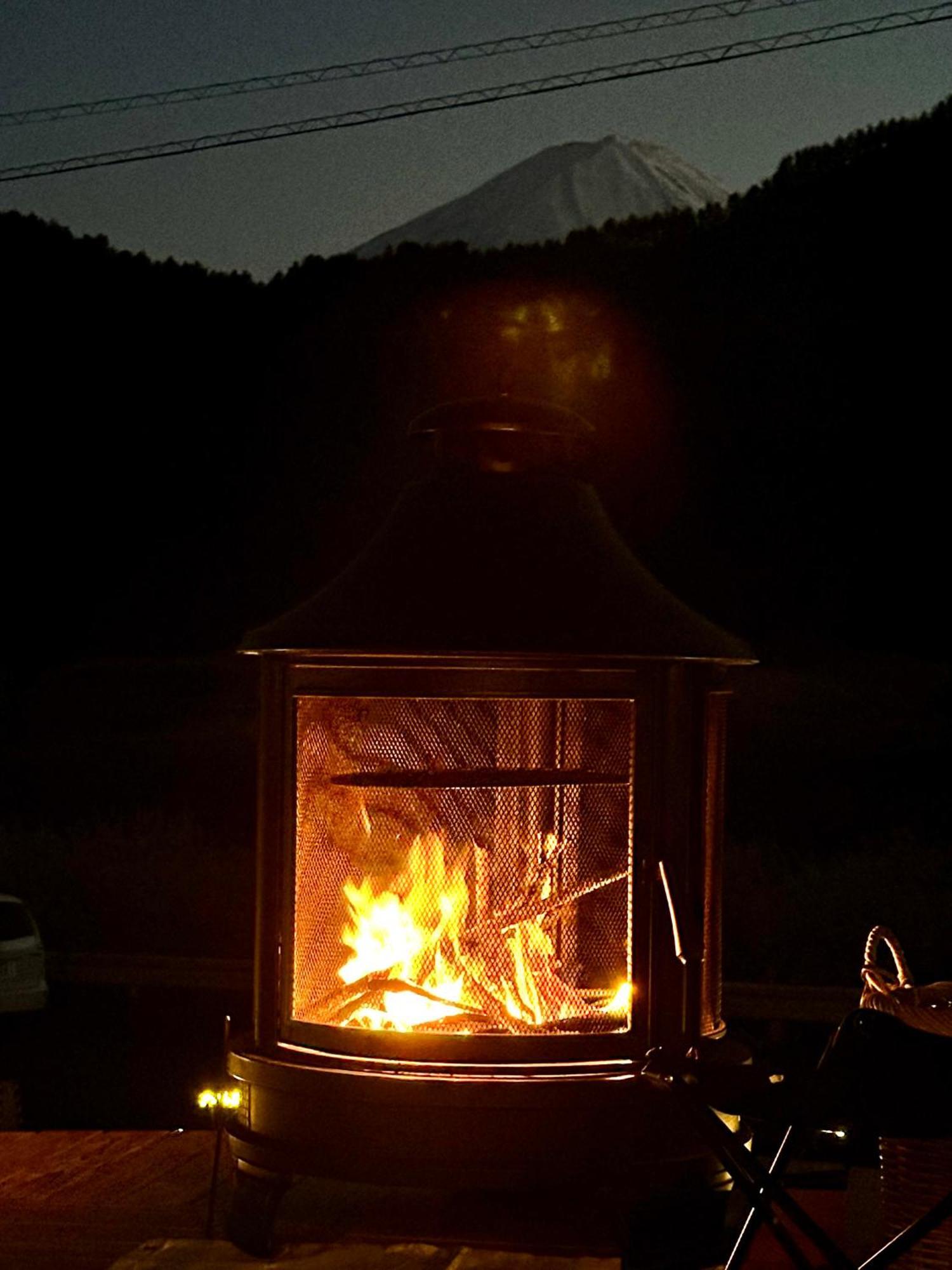 מלון פוג'יקאוואגוצ'יקו Fuji Dome Glamping מראה חיצוני תמונה