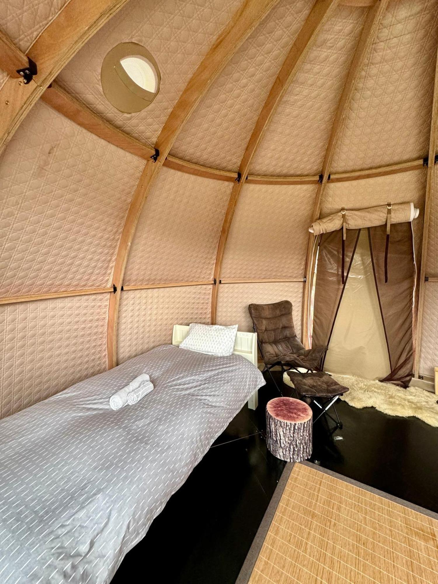 מלון פוג'יקאוואגוצ'יקו Fuji Dome Glamping מראה חיצוני תמונה